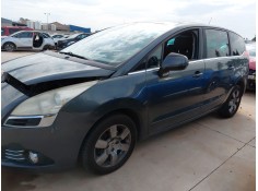 peugeot 5008 (0u_, 0e_) del año 2011 2