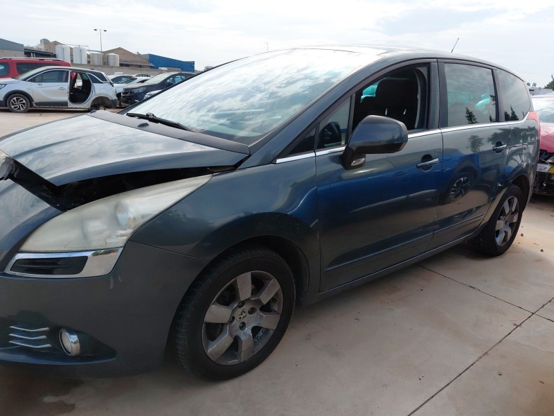 peugeot 5008 (0u_, 0e_) del año 2011