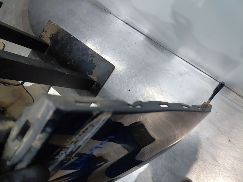 Recambio de paragolpes trasero para mg zs suv referencia OEM IAM   