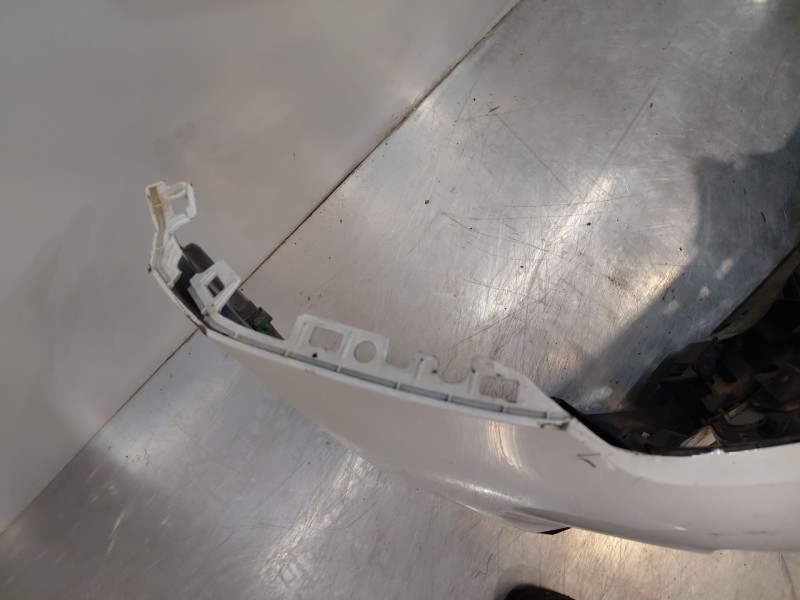 Recambio de paragolpes delantero para peugeot 2008 (p2) allure puretech referencia OEM IAM 983851651T  