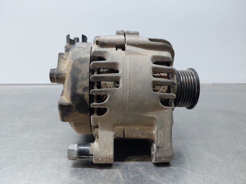 Recambio de alternador para ford c-max titanium referencia OEM IAM   