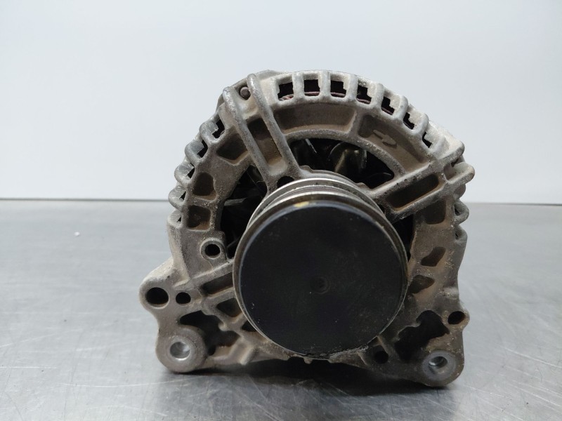 Recambio de alternador para volkswagen polo v (6r1, 6c1) 1.6 tdi referencia OEM IAM   