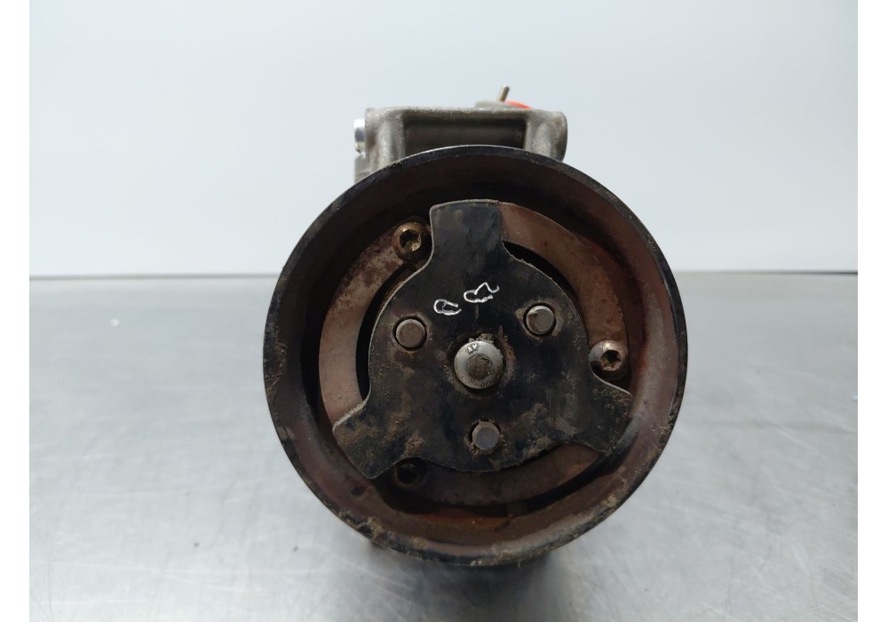 Recambio de compresor aire acondicionado para volkswagen polo v (6r1, 6c1) 1.6 tdi referencia OEM IAM   