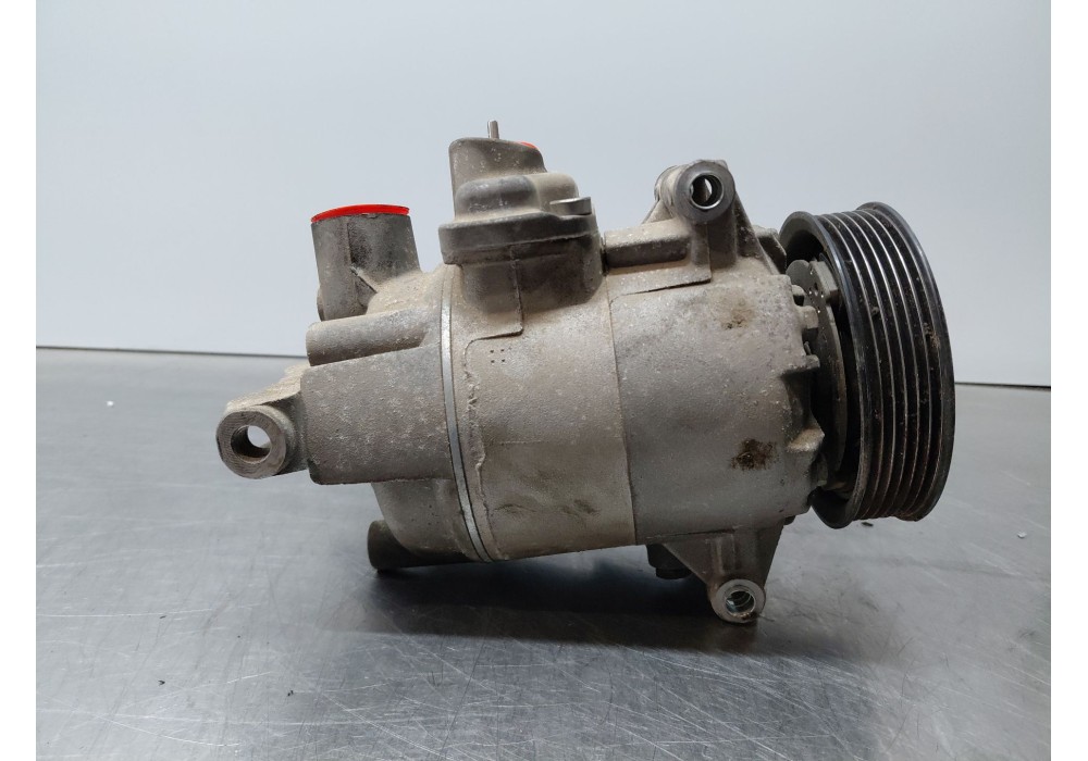 Recambio de compresor aire acondicionado para volkswagen polo v (6r1, 6c1) 1.6 tdi referencia OEM IAM   