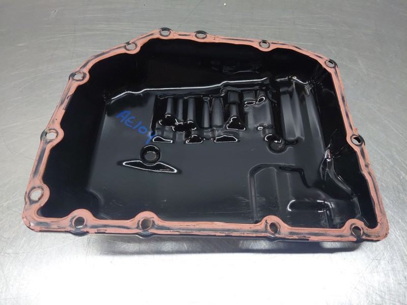 Recambio de carter para volvo xc60 momentum referencia OEM IAM   