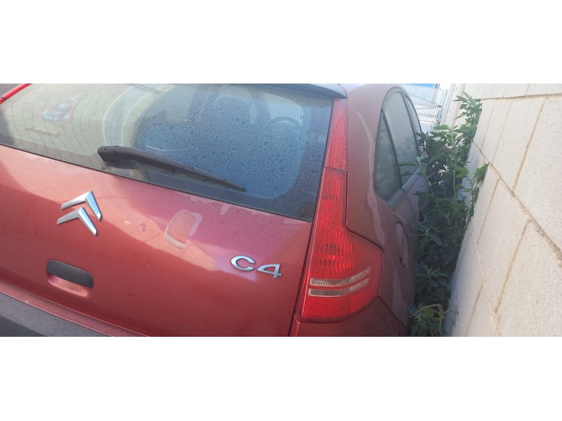 citroen c4 berlina del año 2006