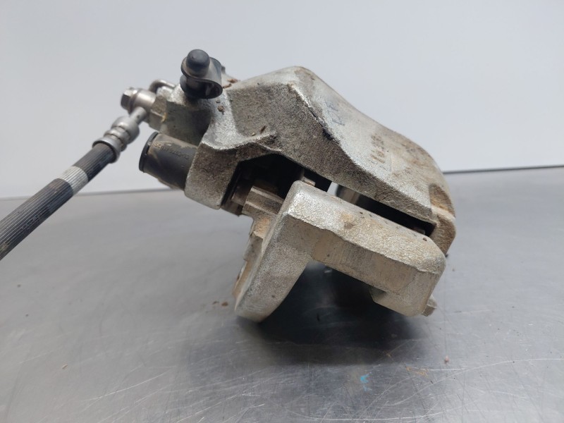 Recambio de pinza freno delantera derecha para mg zs suv referencia OEM IAM   