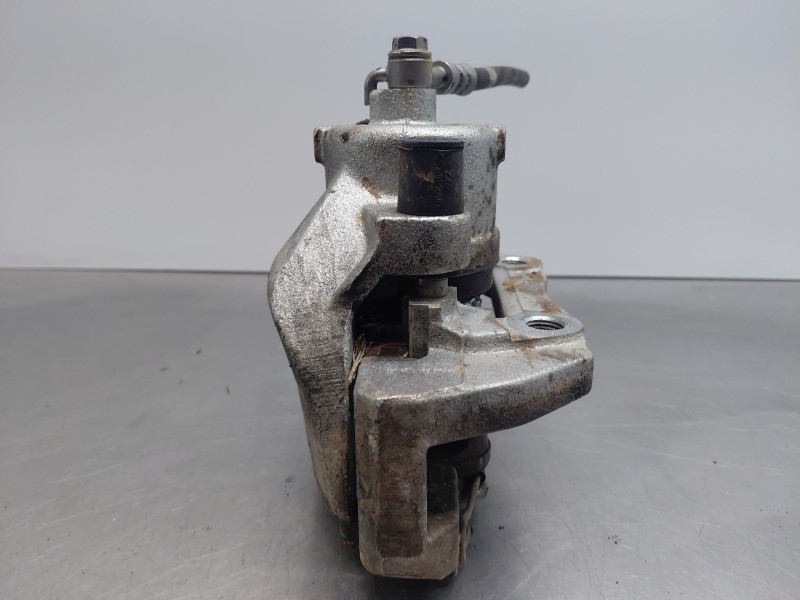 Recambio de pinza freno delantera derecha para mg zs suv referencia OEM IAM   