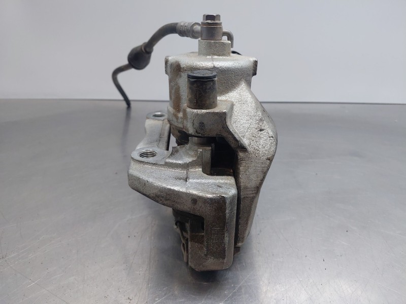 Recambio de pinza freno delantera izquierda para mg zs suv referencia OEM IAM   