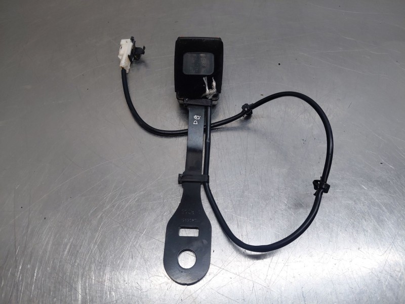 Recambio de enganche del cinturon delantero der para mg zs suv referencia OEM IAM   