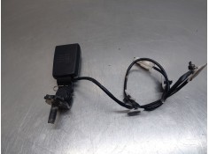Recambio de enganche del cinturon trasero izq para mg zs suv referencia OEM IAM    2