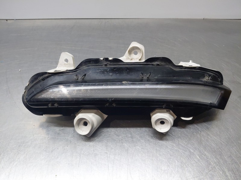 Recambio de piloto delantero derecho para peugeot 2008 (p2) allure puretech referencia OEM IAM 9824241280  