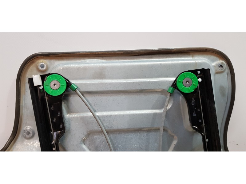 Recambio de elevalunas delantero derecho para volkswagen t6 transporter furgón referencia OEM IAM 7E1837730AE  