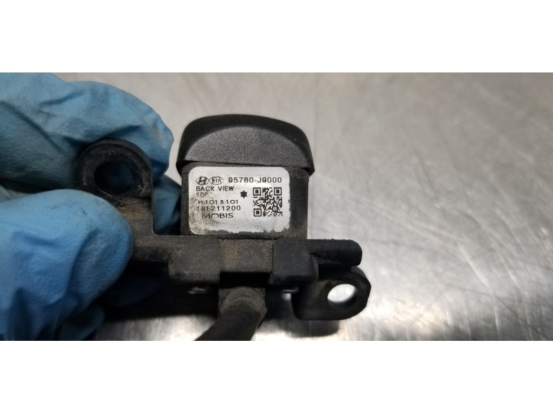 Recambio de sensor de aparcamiento para hyundai kona klass 2wd referencia OEM IAM 95760J9000  