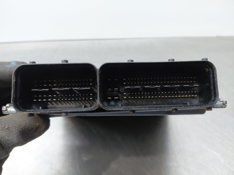 Recambio de centralita motor uce para volkswagen polo v (6r1, 6c1) 1.6 tdi referencia OEM IAM   