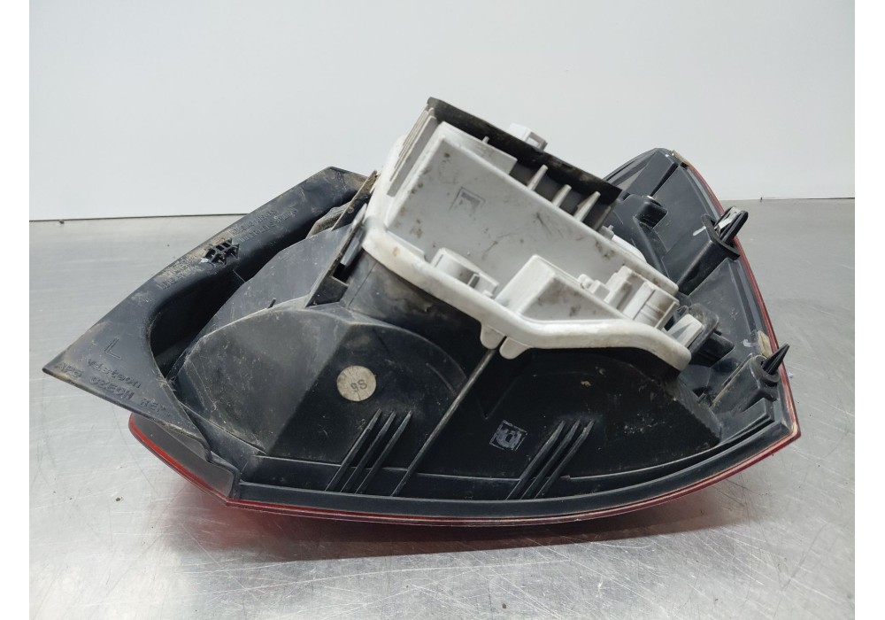 Recambio de piloto trasero izquierdo para volkswagen polo v (6r1, 6c1) 1.6 tdi referencia OEM IAM   