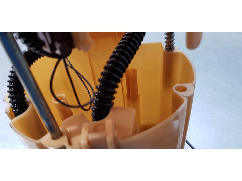 Recambio de aforador para citroen c4 picasso attraction referencia OEM IAM 9674722680  