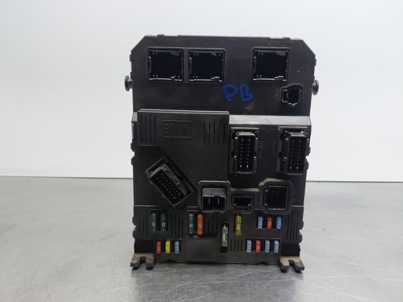 Recambio de caja reles / fusibles para citroën xsara picasso (n68) 2.0 hdi referencia OEM IAM   