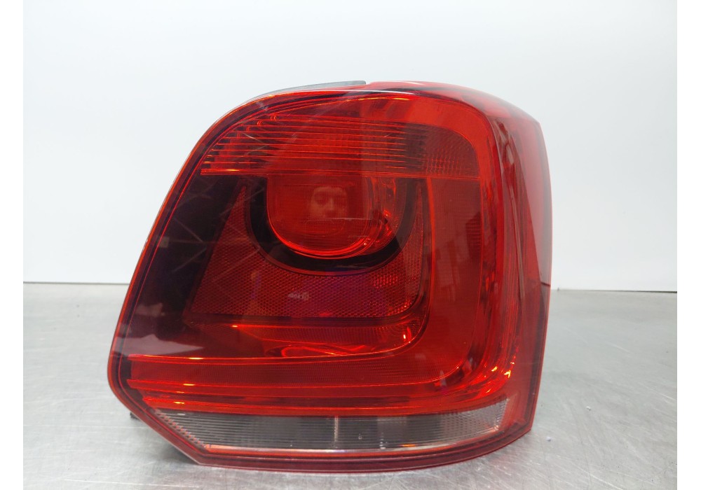 Recambio de piloto trasero derecho para volkswagen polo v (6r1, 6c1) 1.6 tdi referencia OEM IAM   