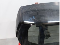 Recambio de porton trasero para renault captur techno referencia OEM IAM    2