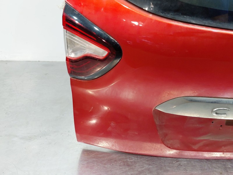 Recambio de porton trasero para renault captur techno referencia OEM IAM   