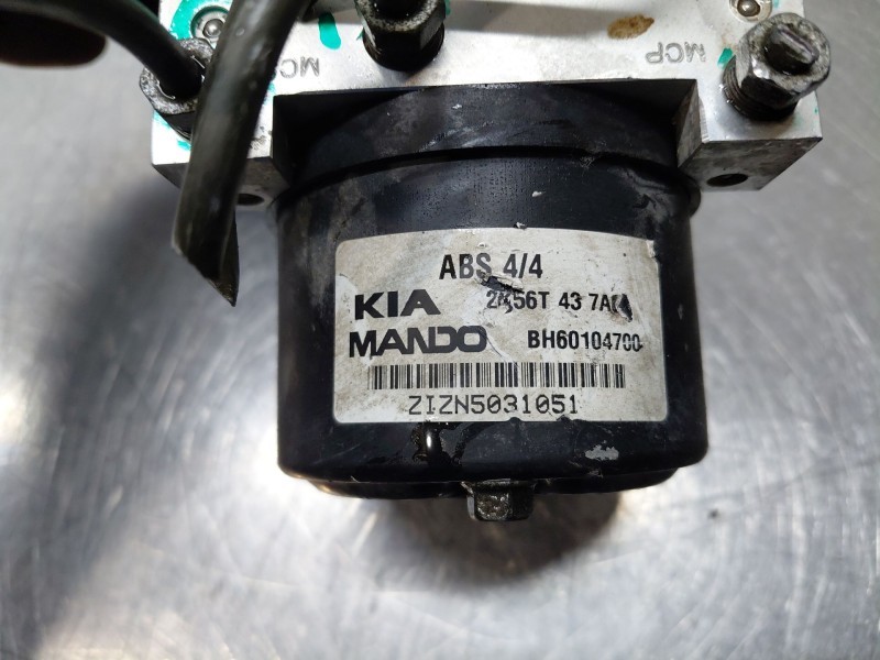 Recambio de abs para kia carnival ii (gq) 2.5 v6 referencia OEM IAM 2K56T437A0 472AAC1C10 