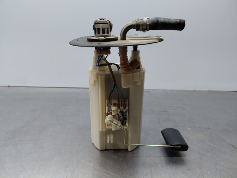 Recambio de aforador para kia carnival ii (gq) 2.5 v6 referencia OEM IAM 0K52C1335ZA 0K52C1335X 