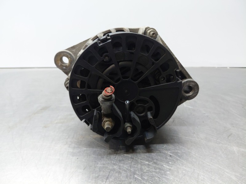 Recambio de alternador para opel zafira / zafira family b (a05) 1.9 cdti (m75) referencia OEM IAM 93169257  