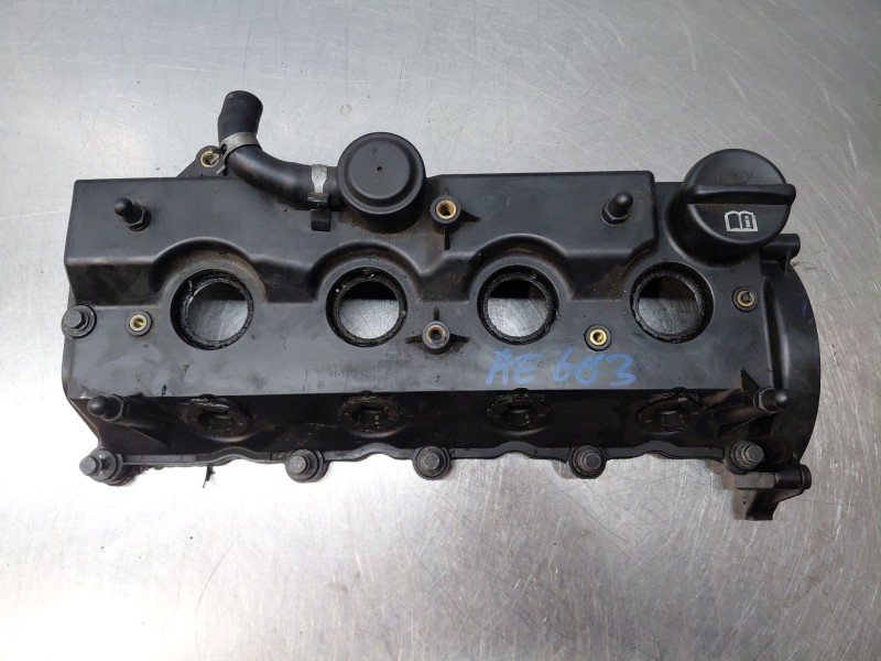 Recambio de tapa balancines para opel astra j (p10) 1.7 cdti (68) referencia OEM IAM   