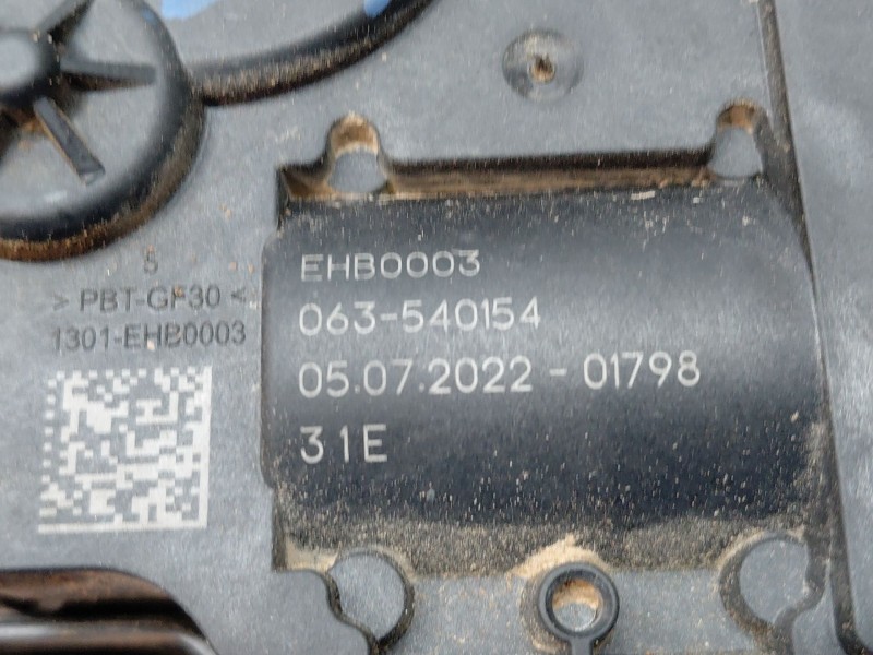 Recambio de termostato para kia stonic (ybcuv) drive referencia OEM IAM   