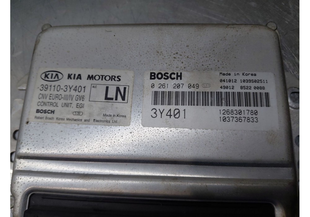 Recambio de centralita motor uce para kia carnival ii (gq) 2.5 v6 referencia OEM IAM   
