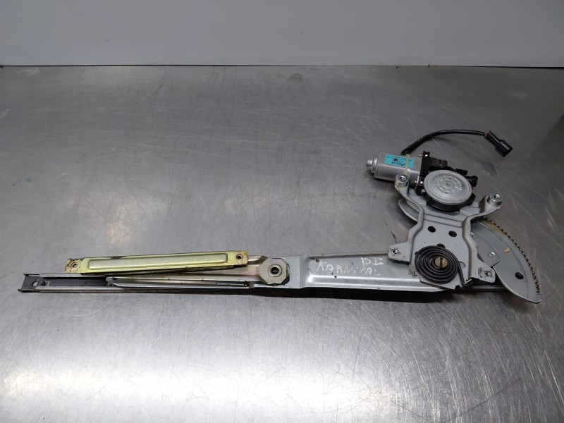 Recambio de elevalunas delantero izquierdo para kia carnival ii (gq) 2.5 v6 referencia OEM IAM   