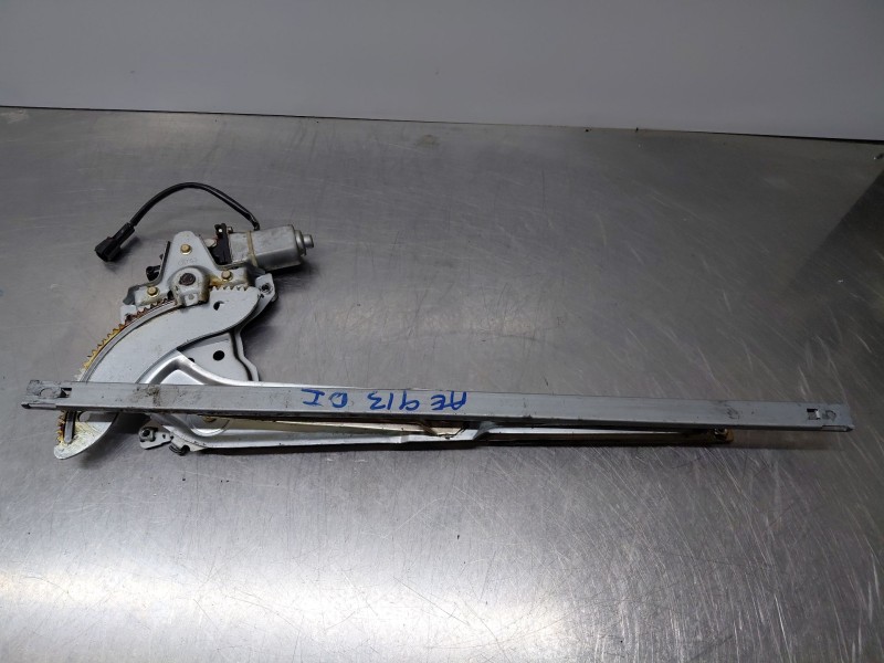 Recambio de elevalunas delantero izquierdo para kia carnival ii (gq) 2.5 v6 referencia OEM IAM   
