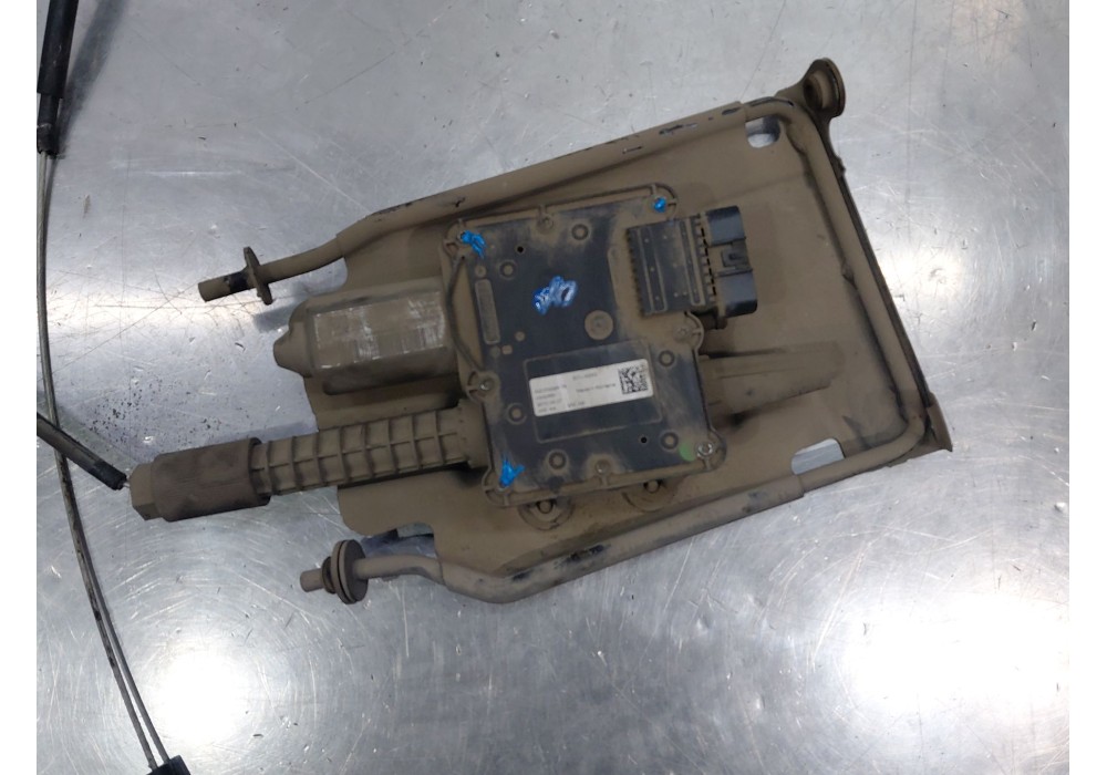 Recambio de freno de mano electrico para opel meriva b monospace (s10) 1.4 (75) referencia OEM IAM 13582928  