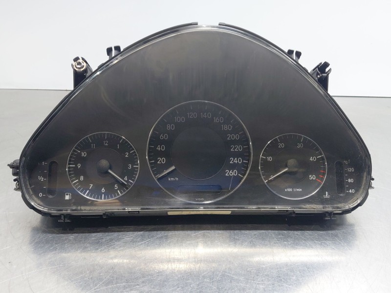 Recambio de cuadro instrumentos para mercedes-benz clase e (w211) e 270 cdi (211.016) referencia OEM IAM   