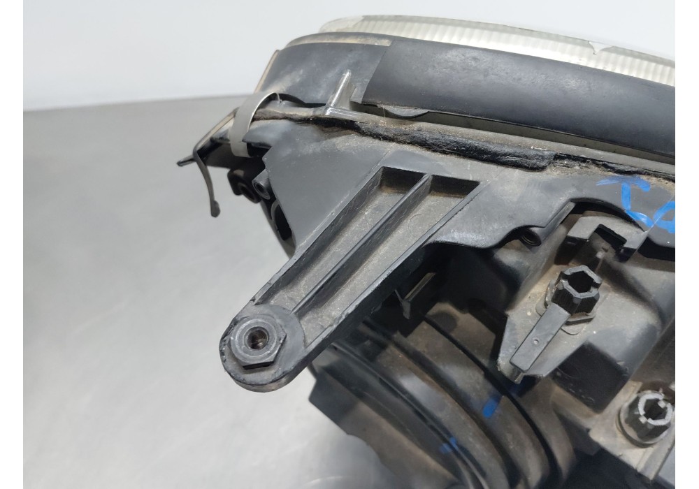 Recambio de faro izquierdo para mercedes-benz clase e (w211) e 270 cdi (211.016) referencia OEM IAM   