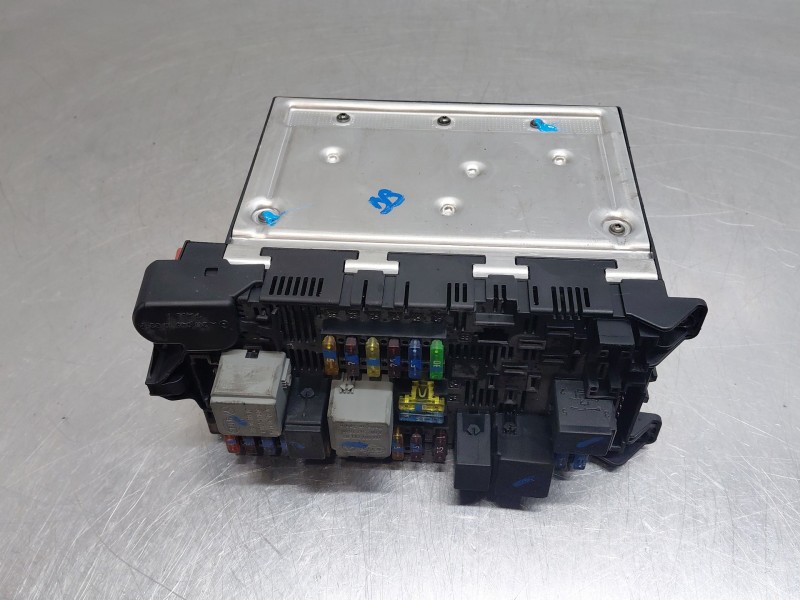 Recambio de caja reles / fusibles para mercedes-benz clase e (w211) e 270 cdi (211.016) referencia OEM IAM   