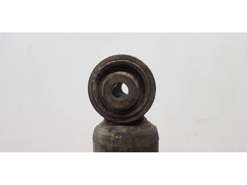 Recambio de amortiguador trasero izquierdo para volkswagen touareg (7l6) v6 tdi referencia OEM IAM 7L6513029N  