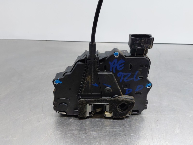 Recambio de cerradura puerta delantera derecha para opel meriva b monospace (s10) 1.4 (75) referencia OEM IAM   