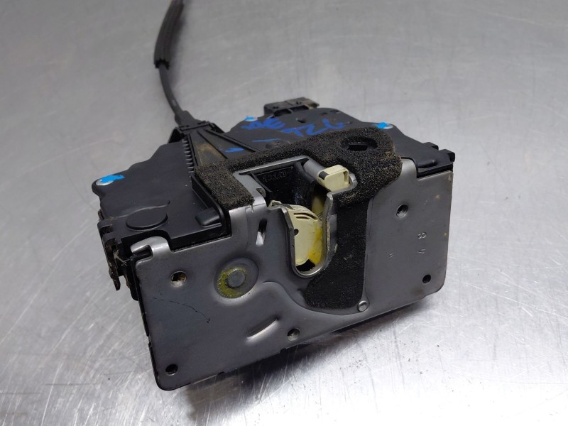 Recambio de cerradura puerta delantera derecha para opel meriva b monospace (s10) 1.4 (75) referencia OEM IAM   