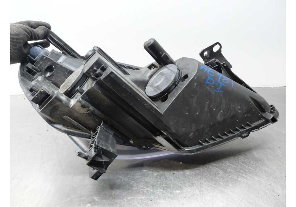 Recambio de faro izquierdo para opel zafira / zafira family b (a05) 1.9 cdti (m75) referencia OEM IAM 93190408  