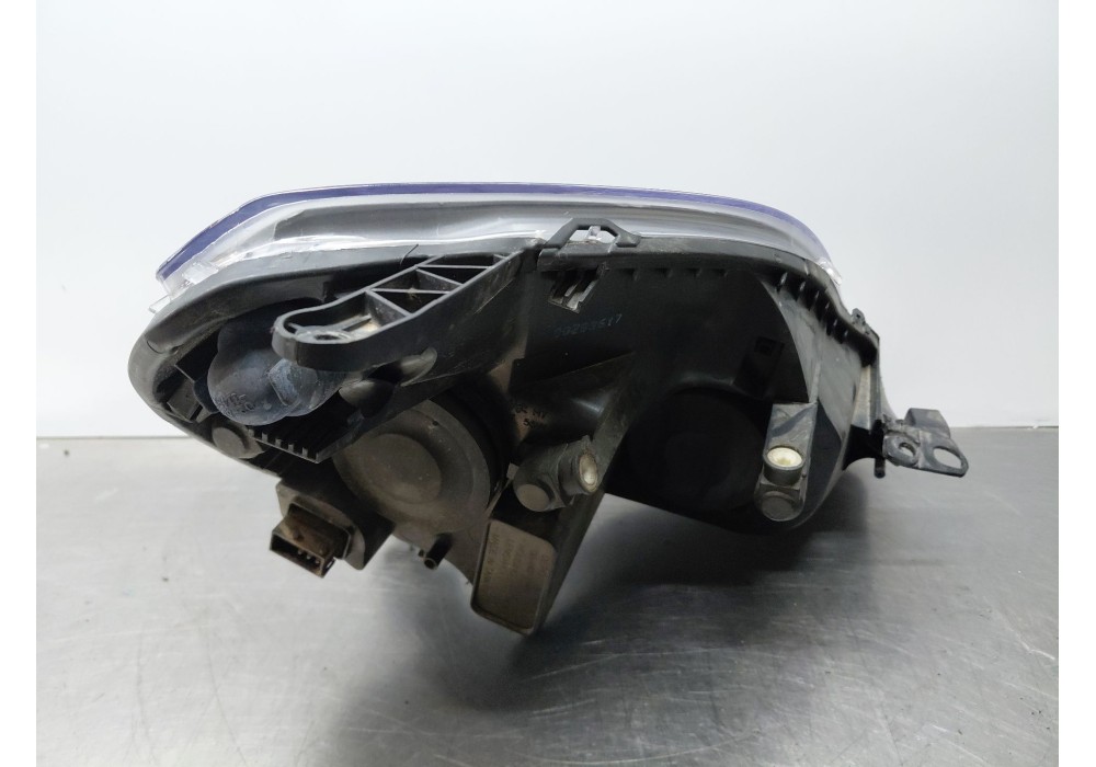Recambio de faro izquierdo para opel zafira / zafira family b (a05) 1.9 cdti (m75) referencia OEM IAM 93190408  