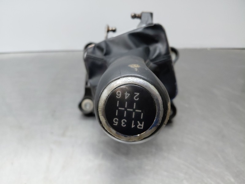 Recambio de palanca cambio para opel zafira / zafira family b (a05) 1.9 cdti (m75) referencia OEM IAM 55597061  