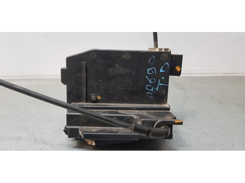 Recambio de cerradura puerta trasera derecha para citroen c4 picasso attraction referencia OEM IAM 9810310780  