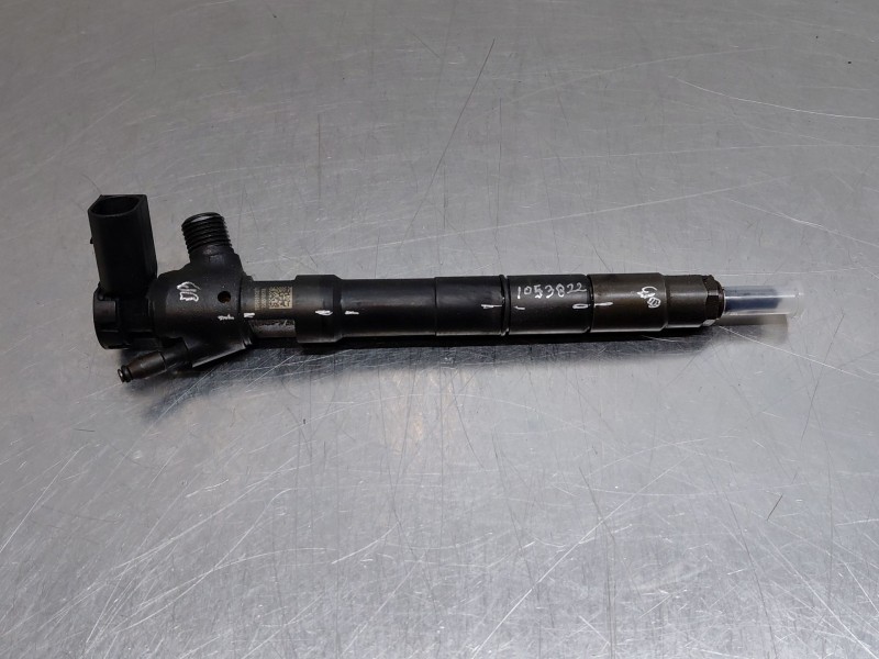Recambio de inyector para skoda octavia iii combi (5e5, 5e6) 1.6 tdi referencia OEM IAM   