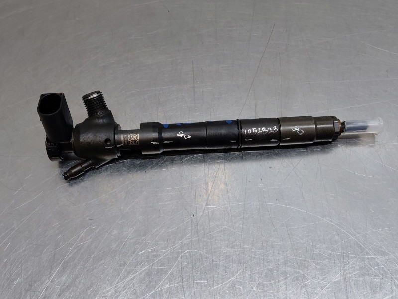 Recambio de inyector para skoda octavia iii combi (5e5, 5e6) 1.6 tdi referencia OEM IAM   