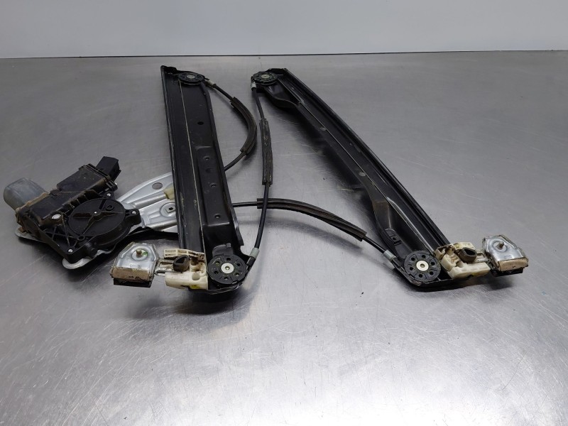 Recambio de elevalunas delantero derecho para opel meriva b monospace (s10) 1.4 (75) referencia OEM IAM   