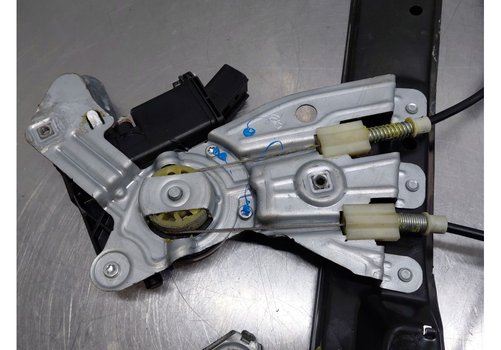 Recambio de elevalunas delantero izquierdo para opel meriva b monospace (s10) 1.4 (75) referencia OEM IAM   