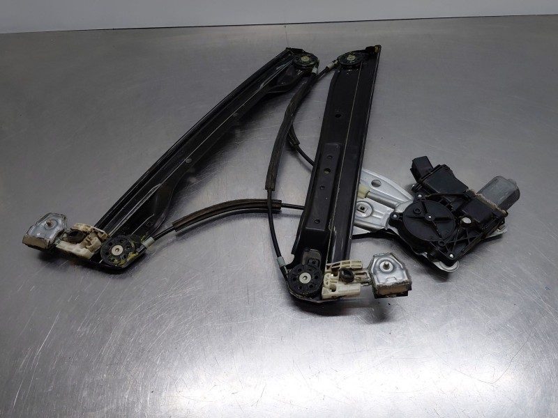 Recambio de elevalunas delantero izquierdo para opel meriva b monospace (s10) 1.4 (75) referencia OEM IAM   
