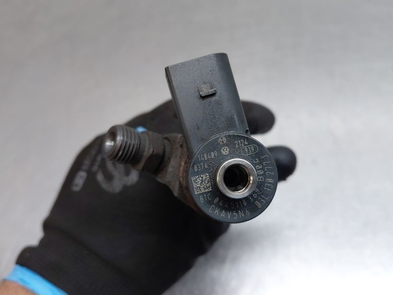 Recambio de inyector para audi q3 (8ub, 8ug) 2.0 tdi referencia OEM IAM   